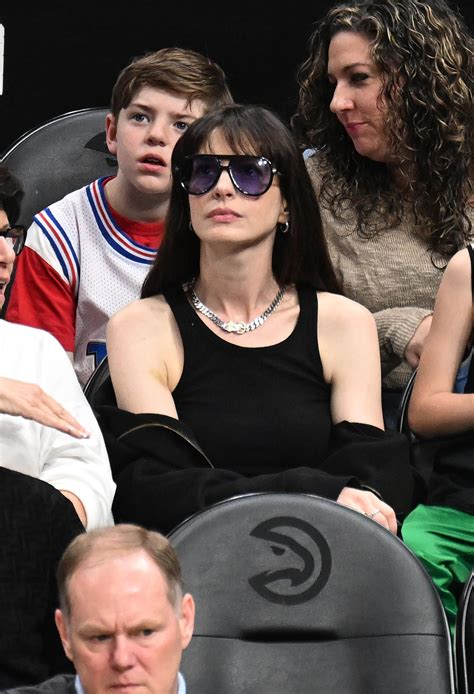 How To Get Anne Hathaway’s Sunglasses From ‘The 